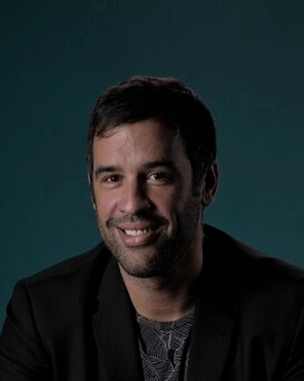 Vasilis Karamitsanis Vasilis Karamitsanis
